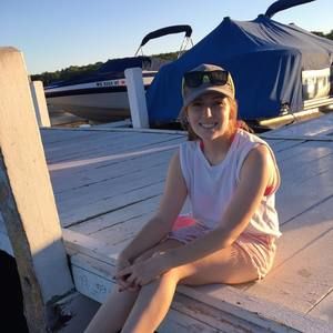 Meet your Posher, Ambur